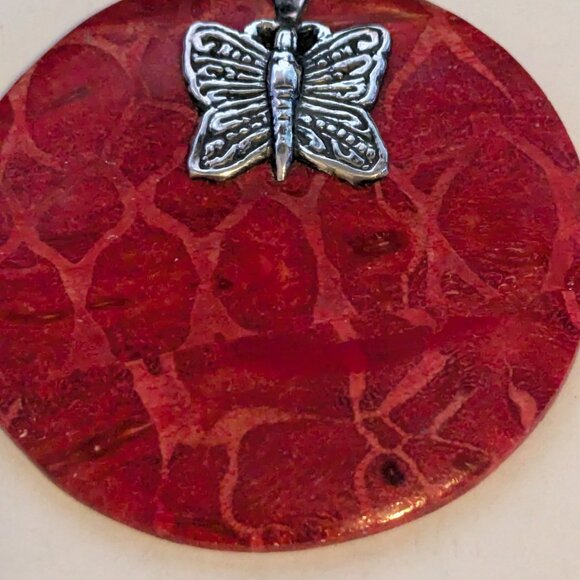 CREATURE COUTURE 925 Sterling Silver Butterfly Pendant with Enhanced Coral - Picture 2 of 4